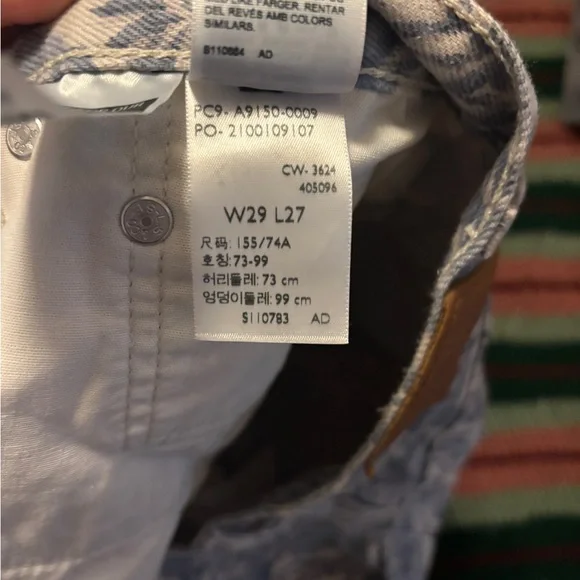 Levi’s 501 90s Floral Jeans - Picture 6 of 6